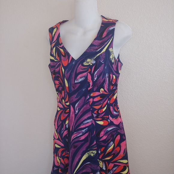 Donna Morgan spring bright colored fit and flare - Picture 4 of 6